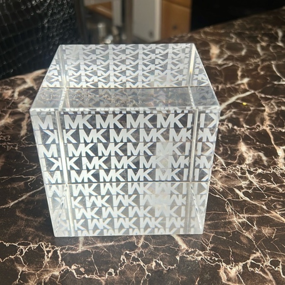 Michael Kors Limited Edition Paper weight home decor 4x4x4 clear monogram cube